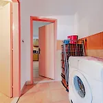 With Parking Space - Peljesac - 4579 شقة *