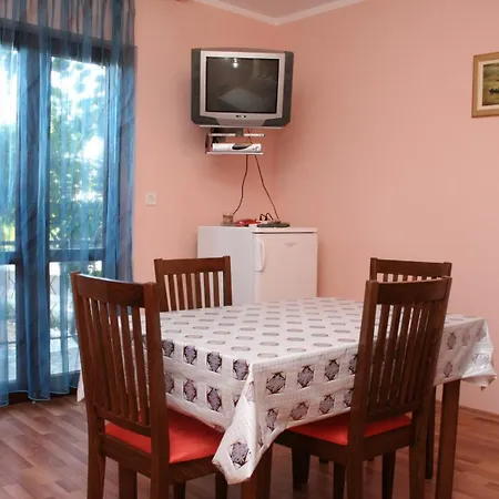 With Parking Space - Peljesac - 4579 Apartamento Orebić